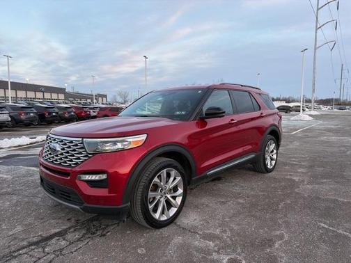 2023 Ford Explorer Platinum