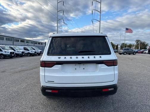 2023 Jeep Wagoneer Series II