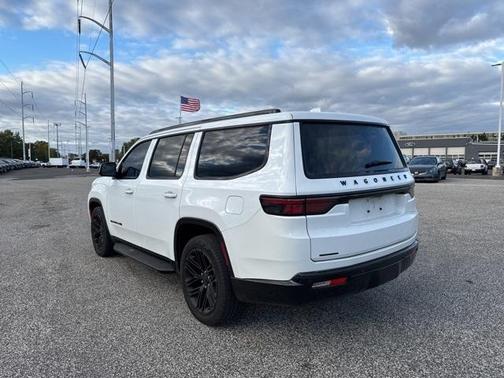 2023 Jeep Wagoneer Series II
