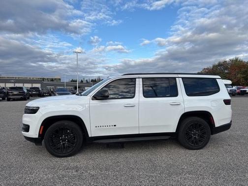 2023 Jeep Wagoneer Series II