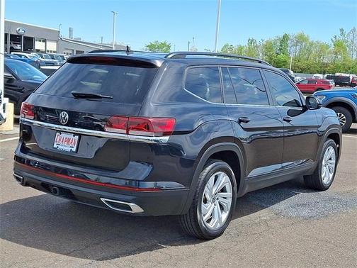2022 Volkswagen Atlas 3.6L SE w/Technology