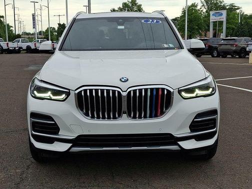 Alpine White 2023 BMW X5 xDrive40i