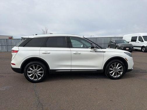 2021 Lincoln Corsair Standard