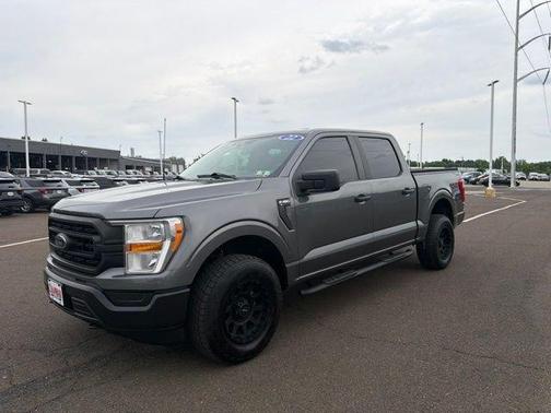 Gray Metallic 2022 Ford F-150 XL