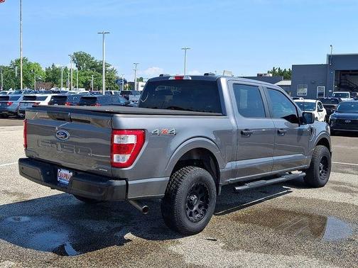 Gray Metallic 2022 Ford F-150 XL