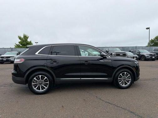 Black Metallic 2023 Lincoln Nautilus Reserve