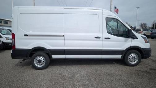 2025 Ford Transit-250 148 WB Medium Roof Cargo