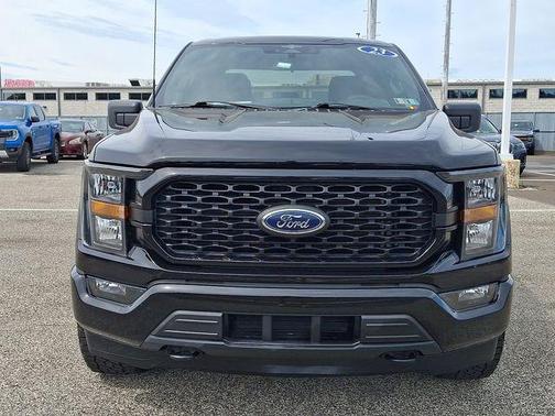 Black Metallic 2023 Ford F-150 XL