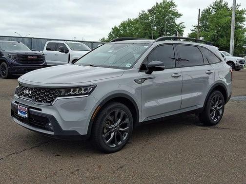 Wolf Gray 2023 Kia Sorento X-Line EX