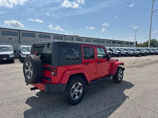 2017 Jeep Wrangler Unlimited Sahara