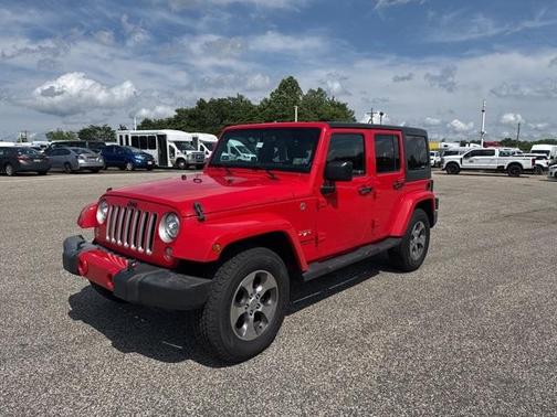 2017 Jeep Wrangler Unlimited Sahara