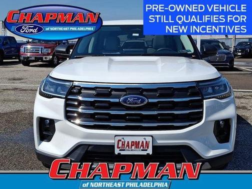 White Metallic 2026 Ford Explorer Active