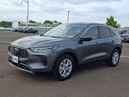 Gray Metallic 2023 Ford Escape Active