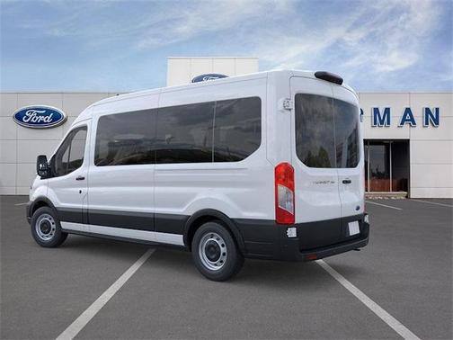 2025 Ford Transit-350 XL