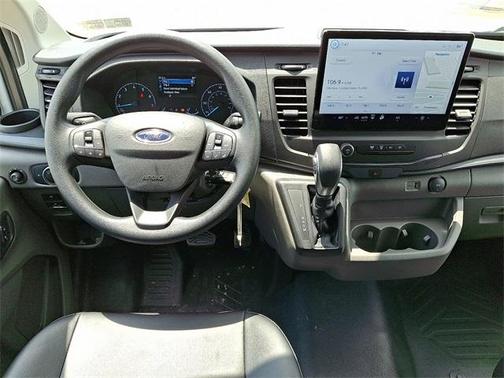 2025 Ford Transit-150 LOW ROOF