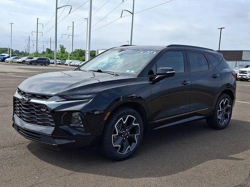 Black 2022 Chevrolet Blazer RS