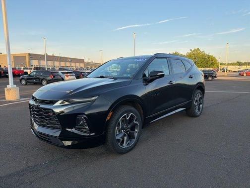 Black 2022 Chevrolet Blazer RS