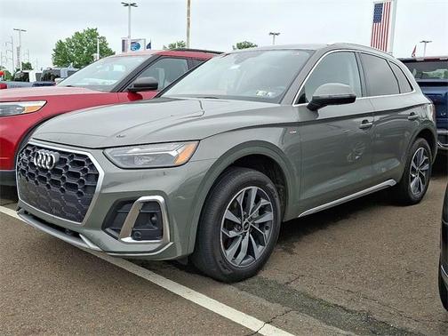 2023 Audi Q5 45 S line quattro Premium