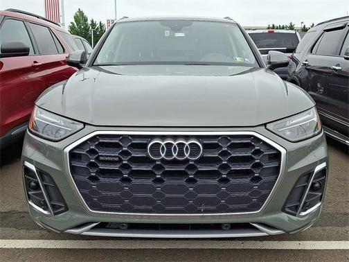 2023 Audi Q5 45 S line quattro Premium
