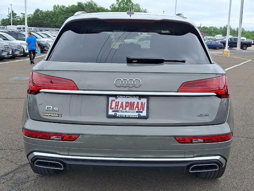 2023 Audi Q5 45 S line quattro Premium