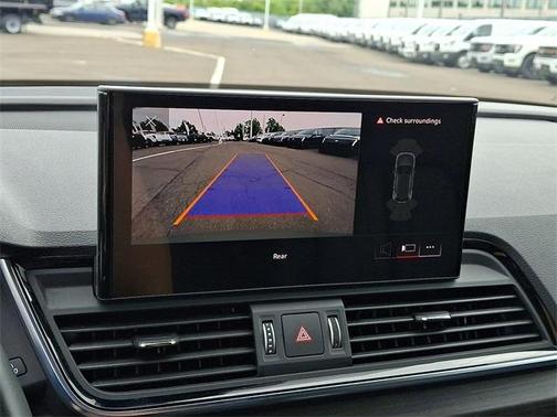 2023 Audi Q5 45 S line quattro Premium