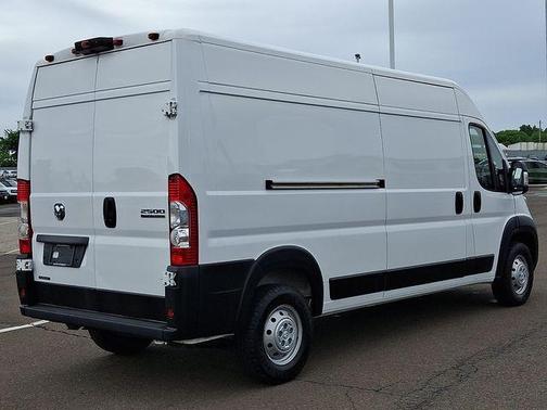 Bright White Clearcoat 2025 RAM ProMaster 2500 High Roof