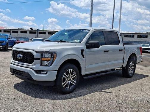 Avalanche 2023 Ford F-150 XL