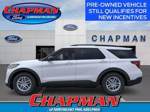 Space White Metallic 2026 Ford Explorer Active