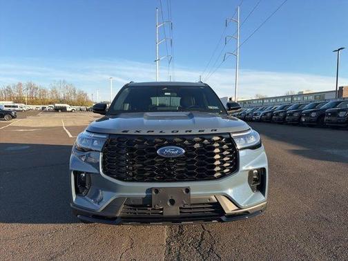 Vapor Blue 2025 Ford Explorer ST-Line