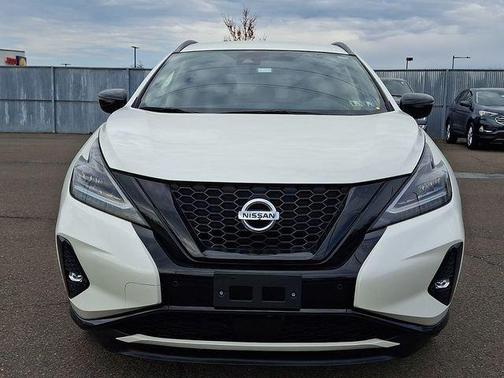 White 2022 Nissan Murano SV