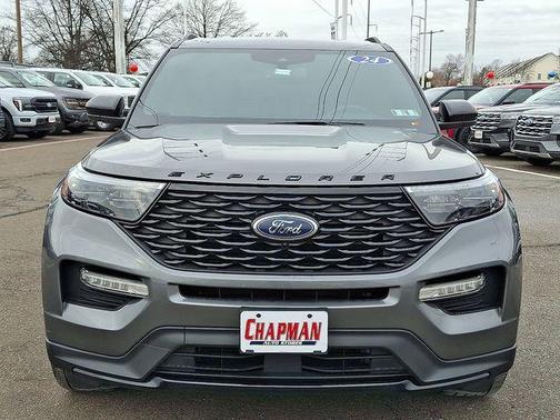 2024 Ford Explorer ST-Line