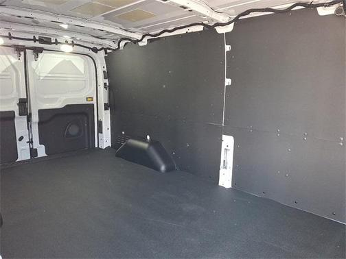 2025 Ford Transit-250 LOW ROOF