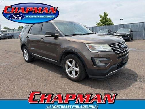 Caribou Metallic 2016 Ford Explorer XLT