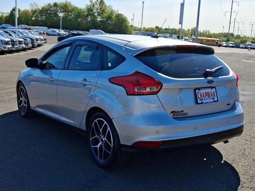 Ingot Silver Metallic 2018 Ford Focus SEL