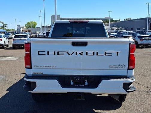 Summit White 2024 Chevrolet Silverado 3500 High Country