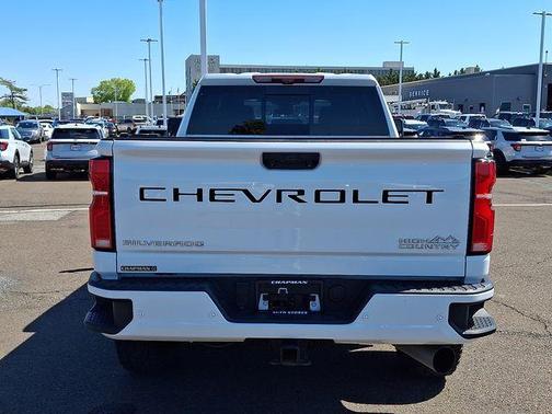 Summit White 2024 Chevrolet Silverado 3500 High Country