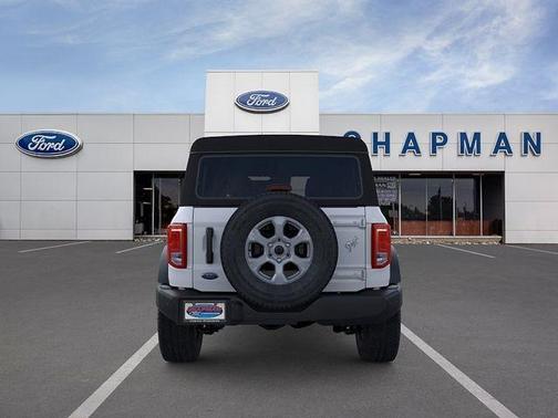 Oxford White 2026 Ford Bronco Big Bend