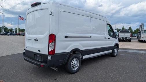 2025 Ford Transit-250 148 WB Medium Roof Cargo
