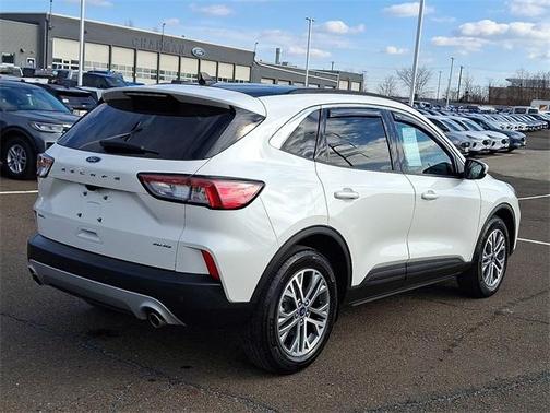 2022 Ford Escape SEL
