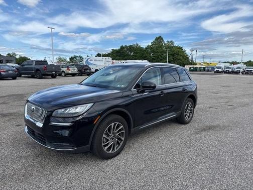 2022 Lincoln Corsair Standard