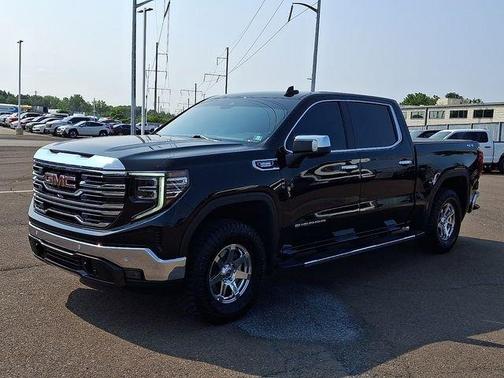 Onyx Black 2024 GMC Sierra 1500 SLT
