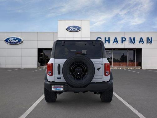 Oxford White 2026 Ford Bronco Big Bend