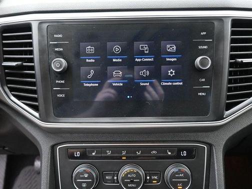 2019 Volkswagen Atlas 2.0T SE w/Technology