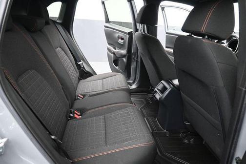 Urban Gray Pearl 2025 Honda HR-V AWD Sport