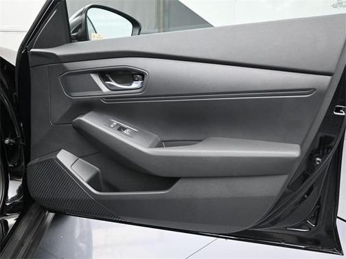 2025 Honda Accord LX 1.5T