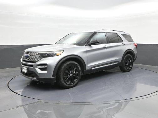 Iconic Silver Metallic 2020 Ford Explorer Limited