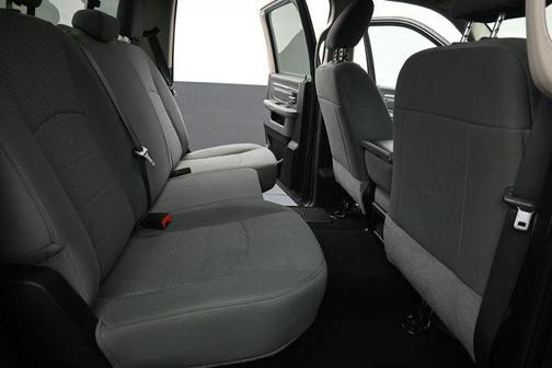 Granite Crystal Metallic Clearcoat 2019 RAM 1500 SLT