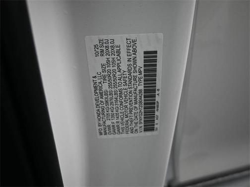 2025 Honda Pilot Touring 8-Passenger