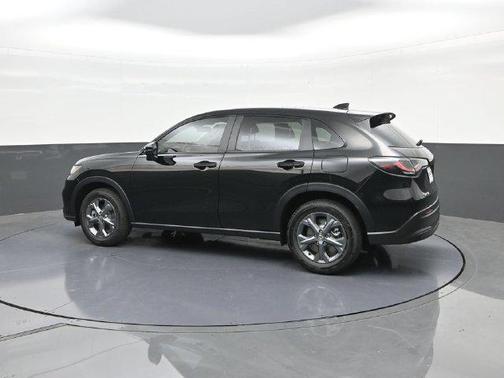 Deep Ocean Pearl 2027 Honda HR-V LX