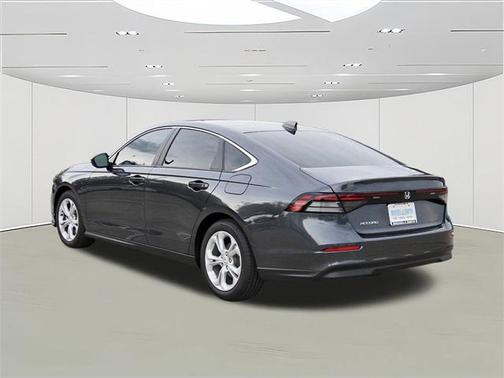 2025 Honda Accord LX 1.5T